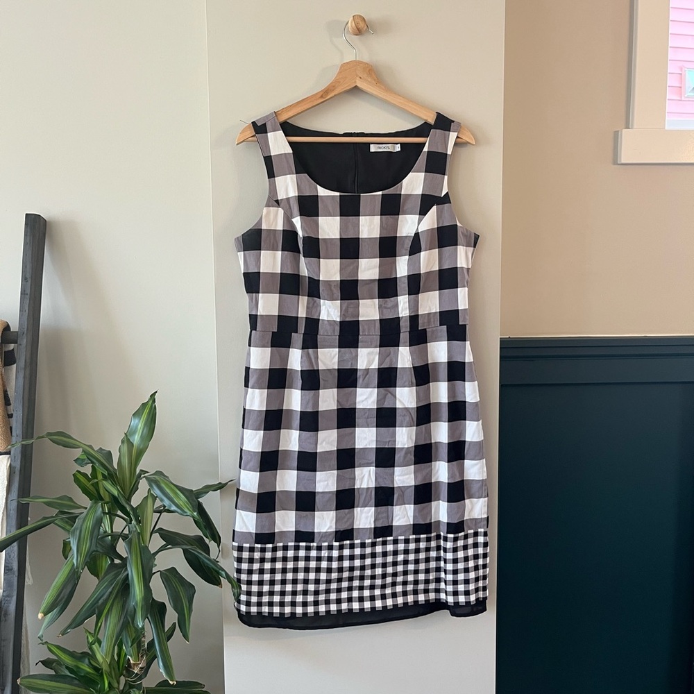 Stylish Black and White Checkered Dress
